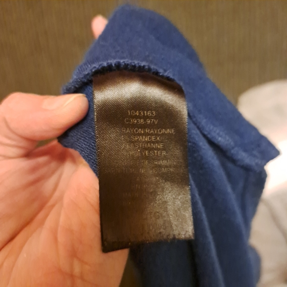 Navy Blue Knit Long Sleeve Tee - Picture 8 of 8